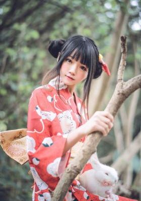 美丽的女邻居_HD高清在线
