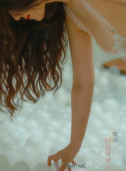 女被多触手怪吸乳_BD英语免费观看视频