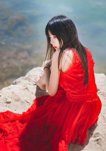 女大学生沙龙室在线观看_4K在线观看视频