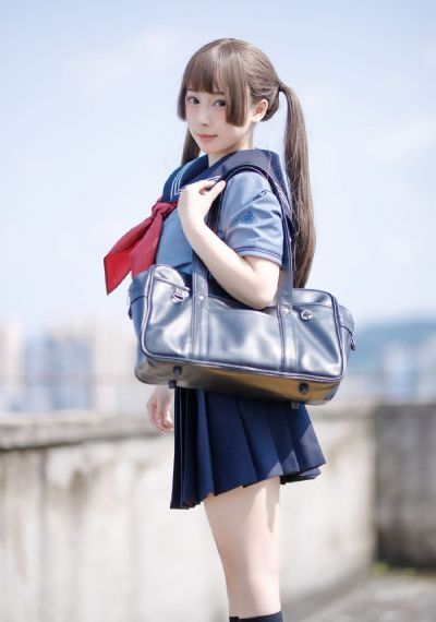 25岁女高中生_4K日韩电影在线